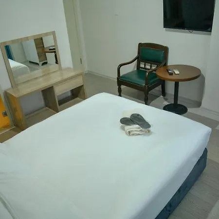 Elite Hotel